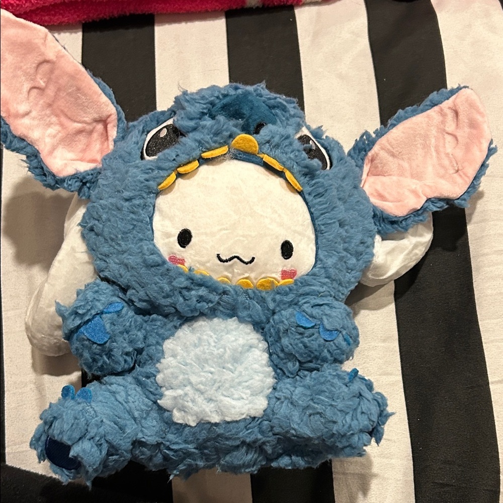 Cinamoroll dressed as stitch plush